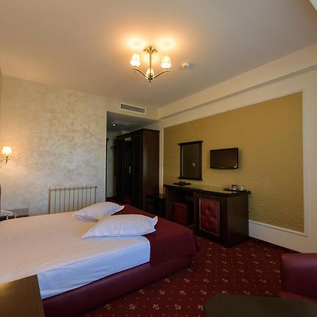 Hotel Golden Palace Mamaia Extérieur photo