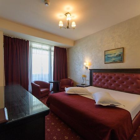 Hotel Golden Palace Mamaia Extérieur photo