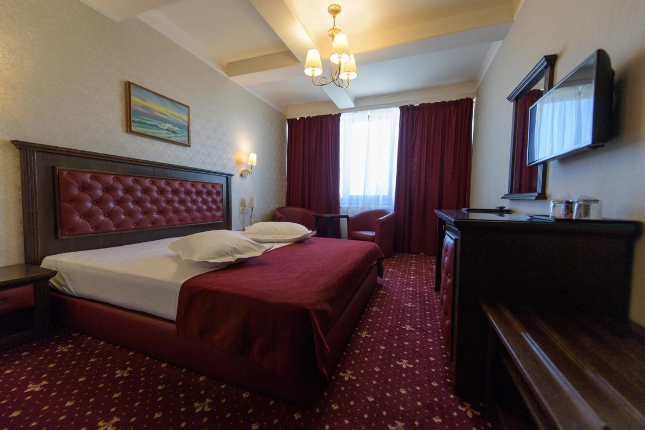 Hotel Golden Palace Mamaia Extérieur photo